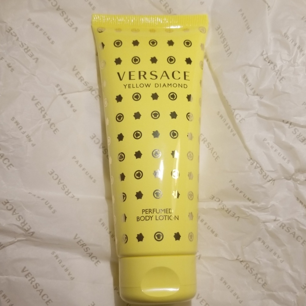 Versace Yellow Diamond body lotion